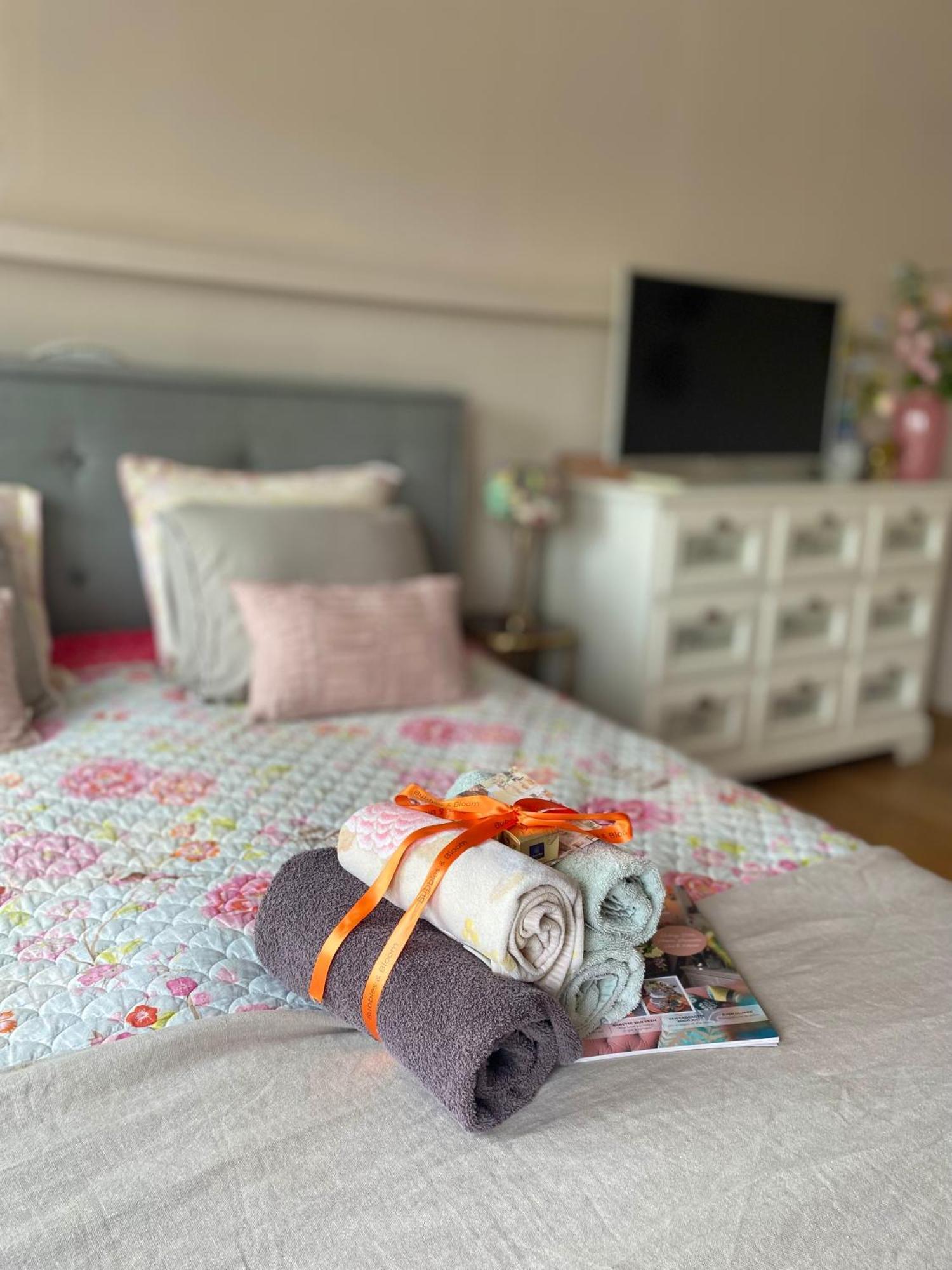 Bubbles&Bed Bed & Breakfast Bilthoven Eksteriør bilde